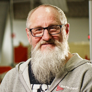 Employee Person Portrait Frank Vieregge